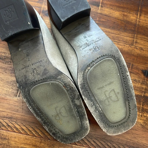 Donald J Pliner Mules Square Toe Heels Womens Sz 7 Beige Tan - Picture 9 of 16